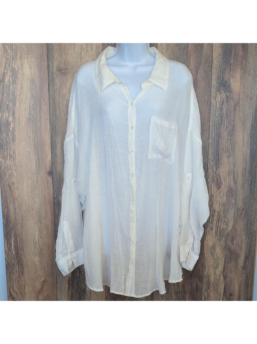 Torrid Button Down Sheer Adjustable Sleeve Blouse Size 3            C318